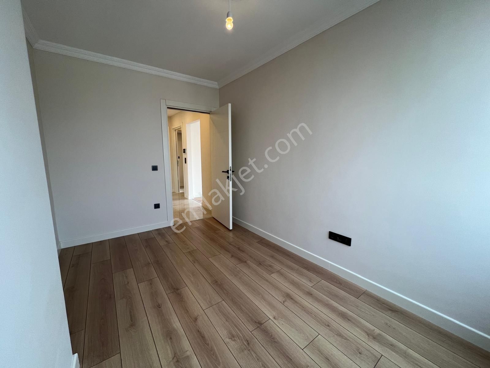 Bağdat Caddesi Yakını Köşe Bina 2+1 80 M² Net Kullanımlı - Görsel 15