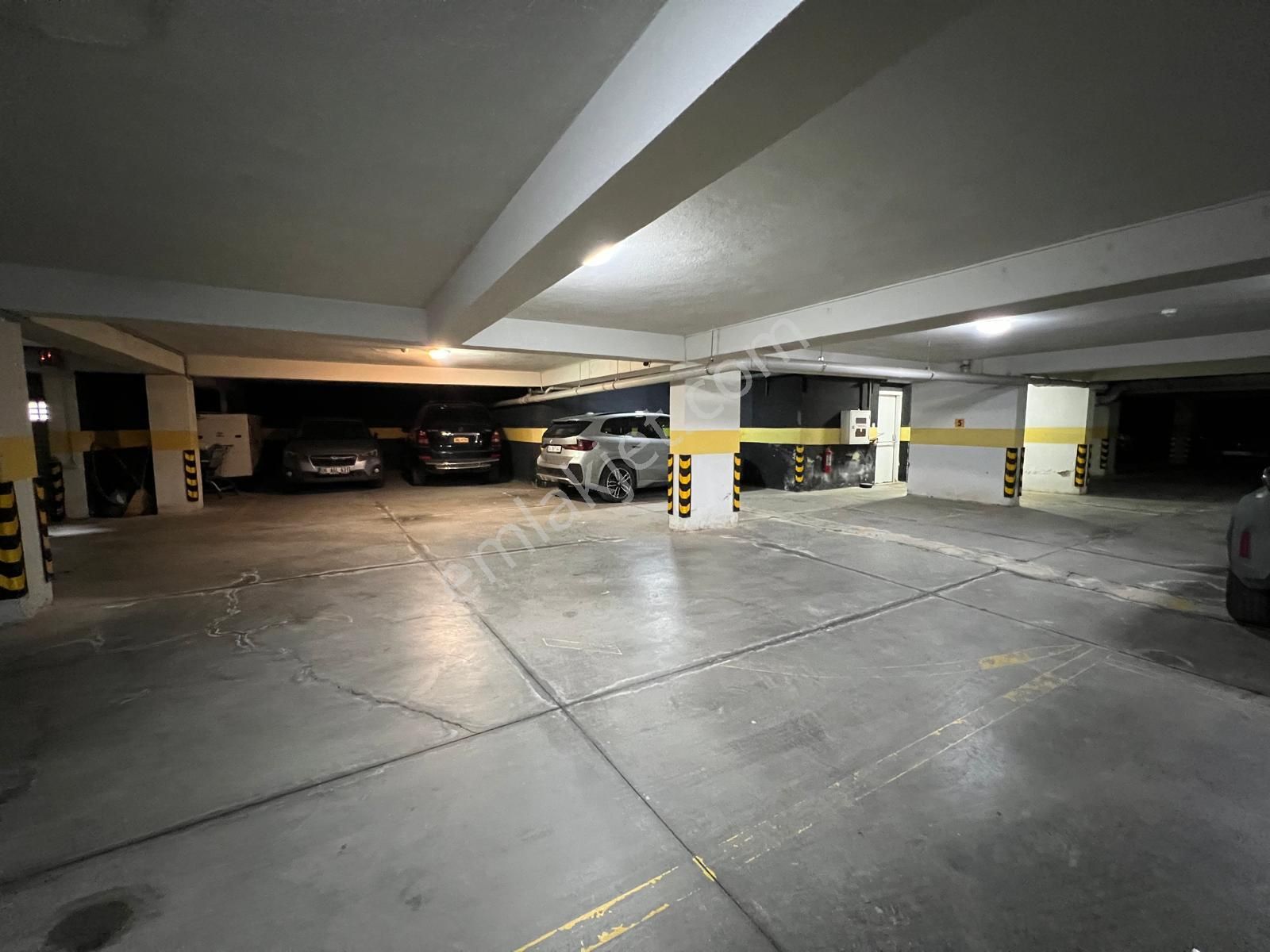 Bağdat Caddesi Yakını Köşe Bina 2+1 80 M² Net Kullanımlı - Görsel 25