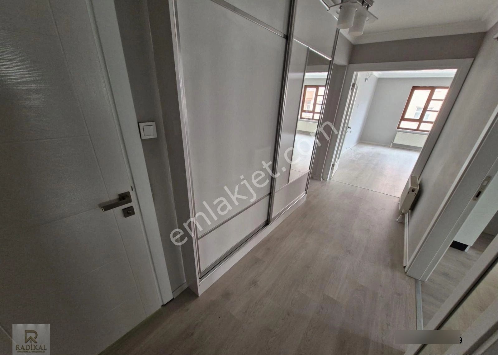 Birlik Mahallesi 471. Sokak Üzeri 1 Katta Yapılı Satılık 3+1 Emsalsiz Kupon Daire ............ - Görsel 25