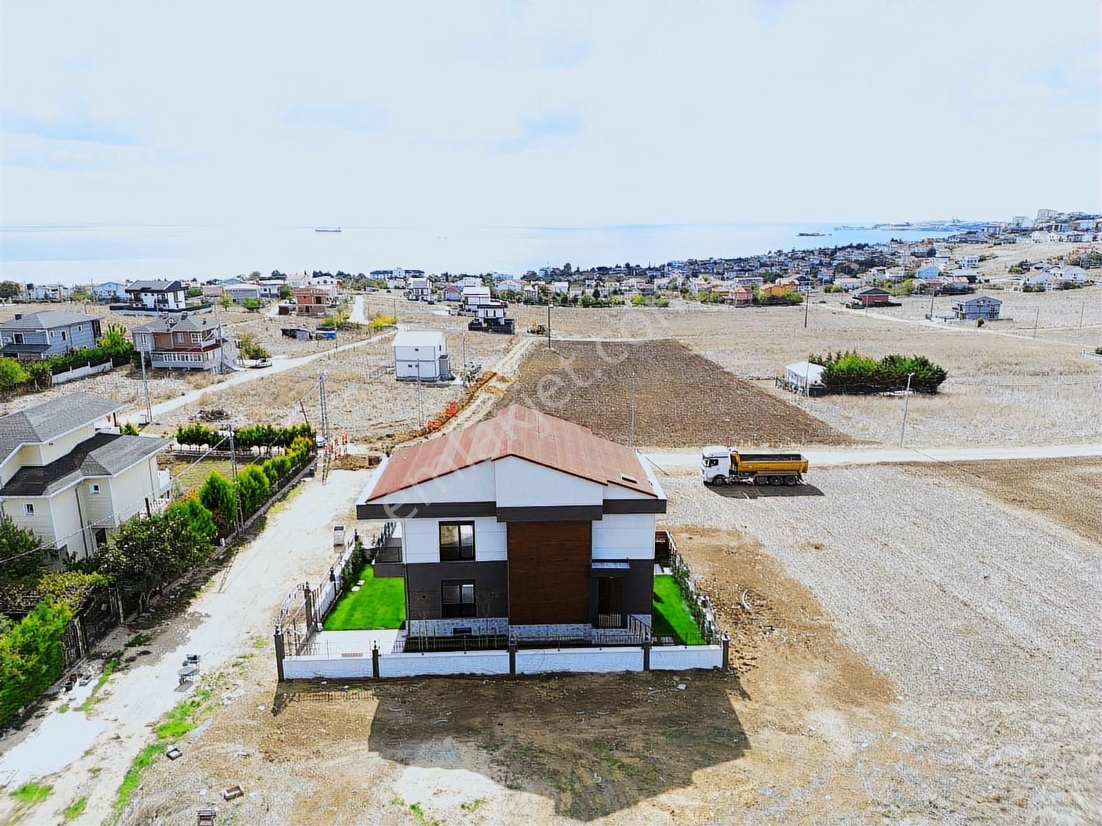 Silivri'de 7+2 Ultralüks Müstakil Villa Emsalsiz Rakamaa - Görsel 7