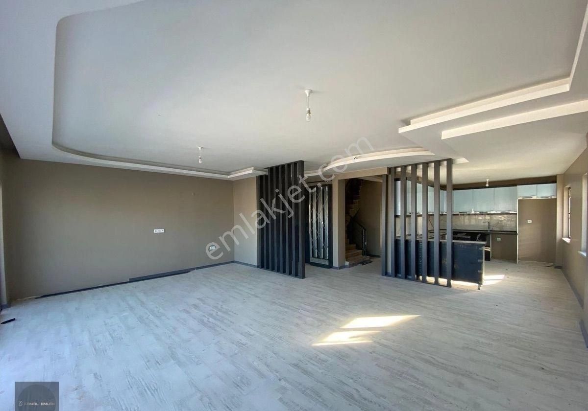 Halit Paşa’da Havuzlu 5 + 1 Kiralık Dubleks - Görsel 11