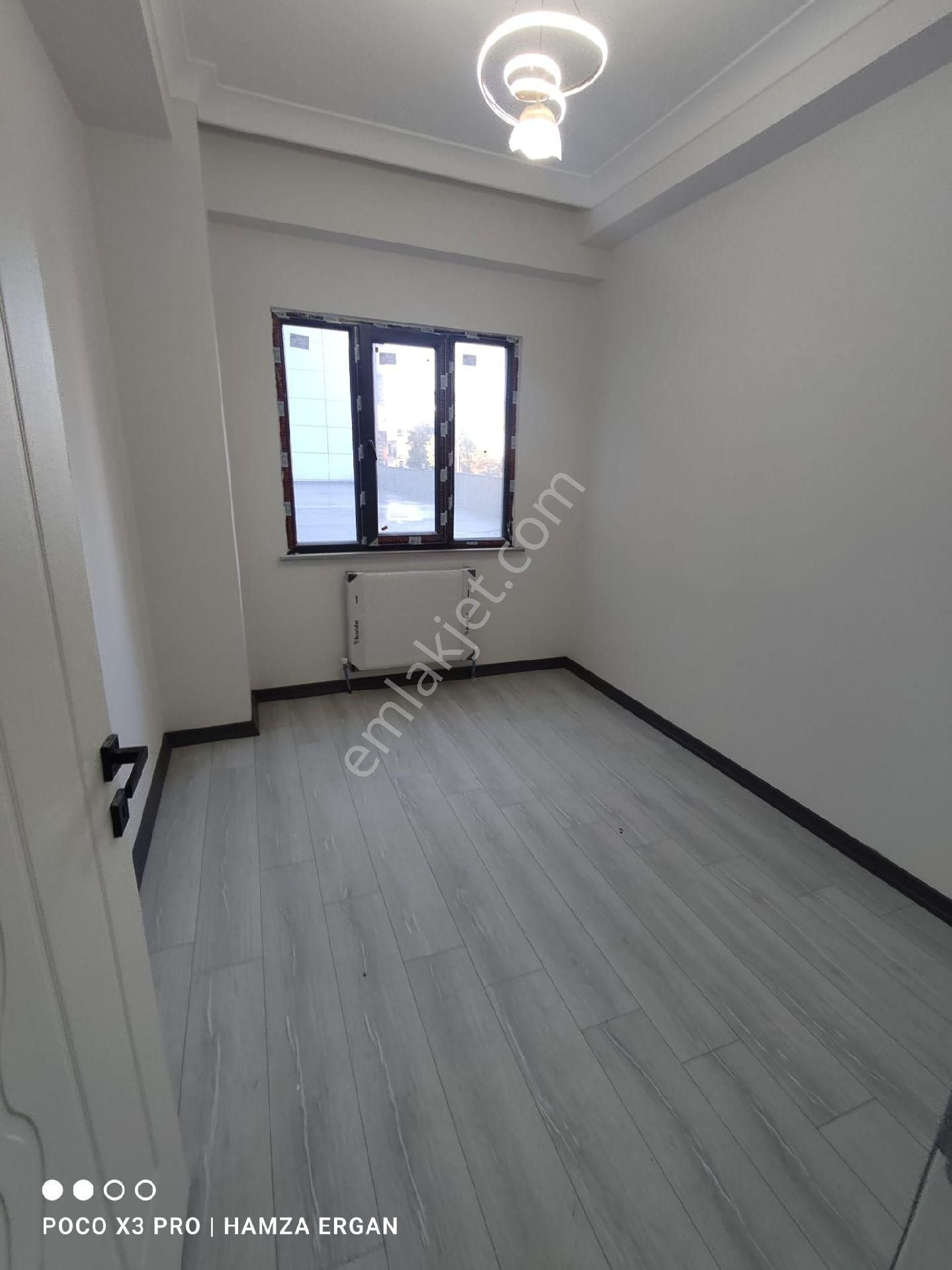 1.69 Oranlı %50 Krediyle Arnavutköy Sitede Satılık 2+1 Yüksek Giriş Kat Daire - Görsel 5