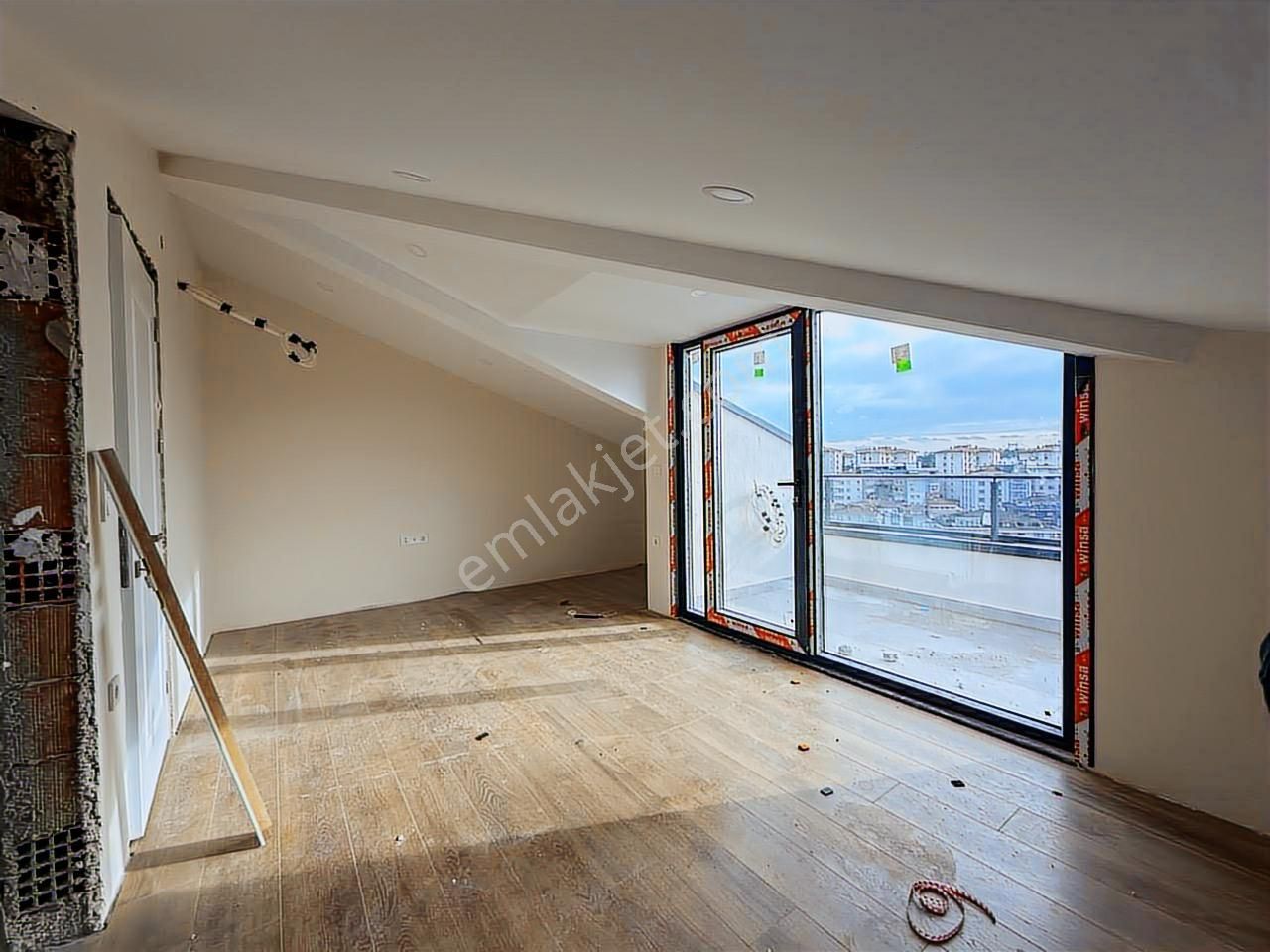 Dikilitaş 3+1 Satılık Dubleks Kapalı Otoparklı Yeni Bina - Görsel 14