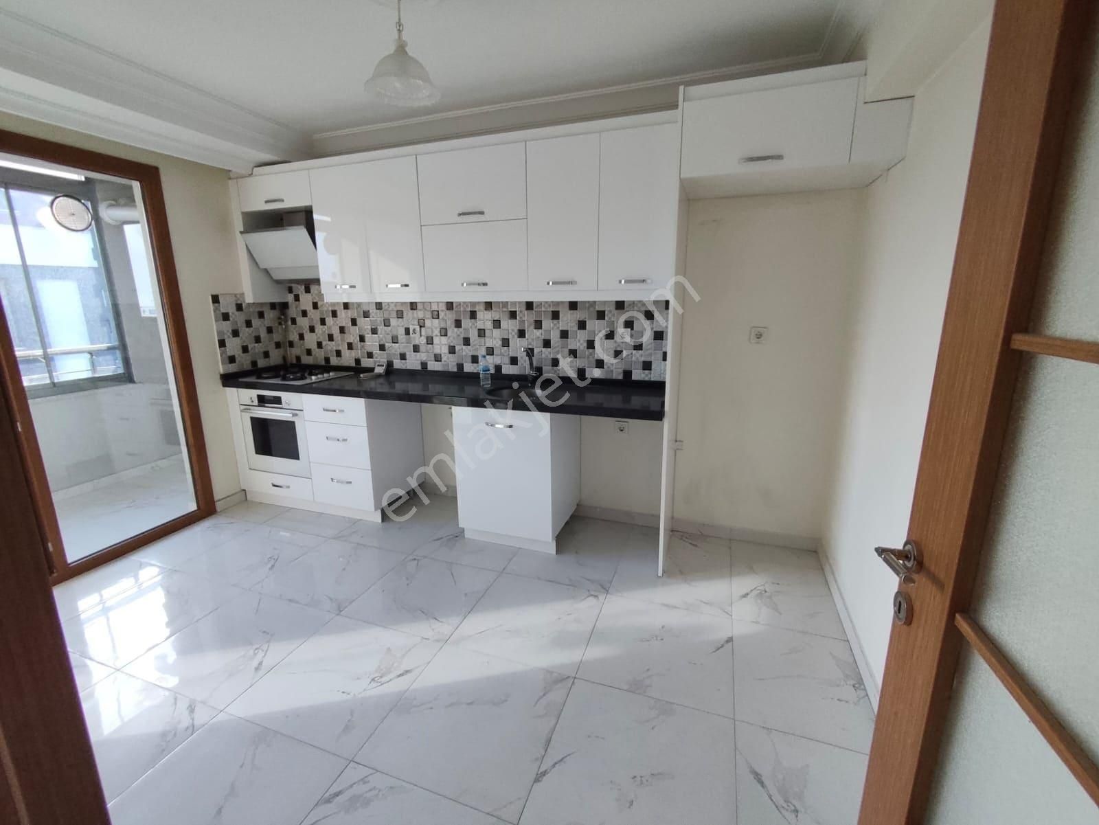 Kapalı Otoparklı 6 Yıllık Binada 4+2 Geniş Ve Masrafsız Dublex - Görsel 8