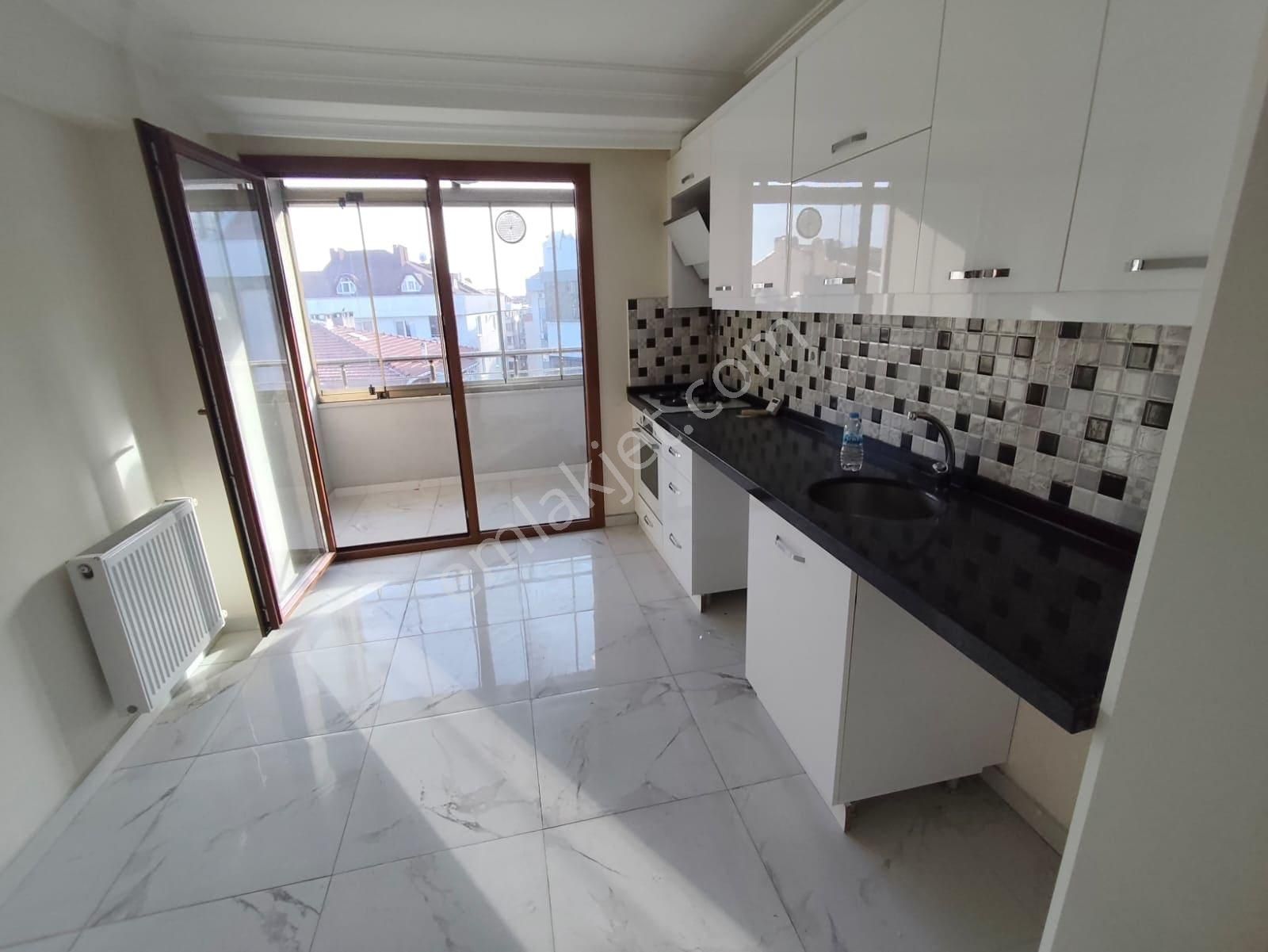 Kapalı Otoparklı 6 Yıllık Binada 4+2 Geniş Ve Masrafsız Dublex - Görsel 13