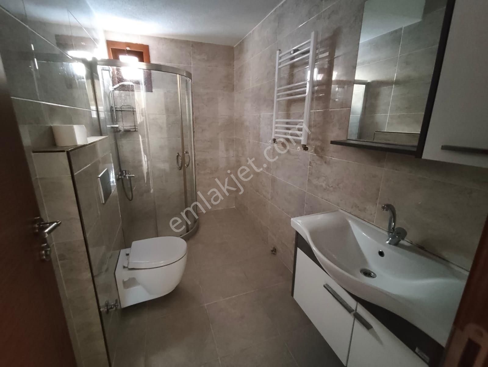 Kapalı Otoparklı 6 Yıllık Binada 4+2 Geniş Ve Masrafsız Dublex - Görsel 17