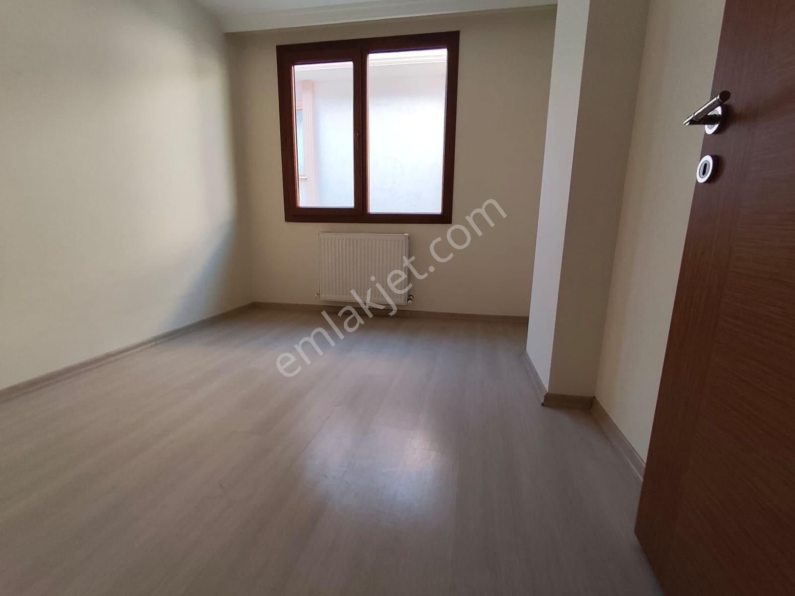 Kapalı Otoparklı 6 Yıllık Binada 4+2 Geniş Ve Masrafsız Dublex - Görsel 9