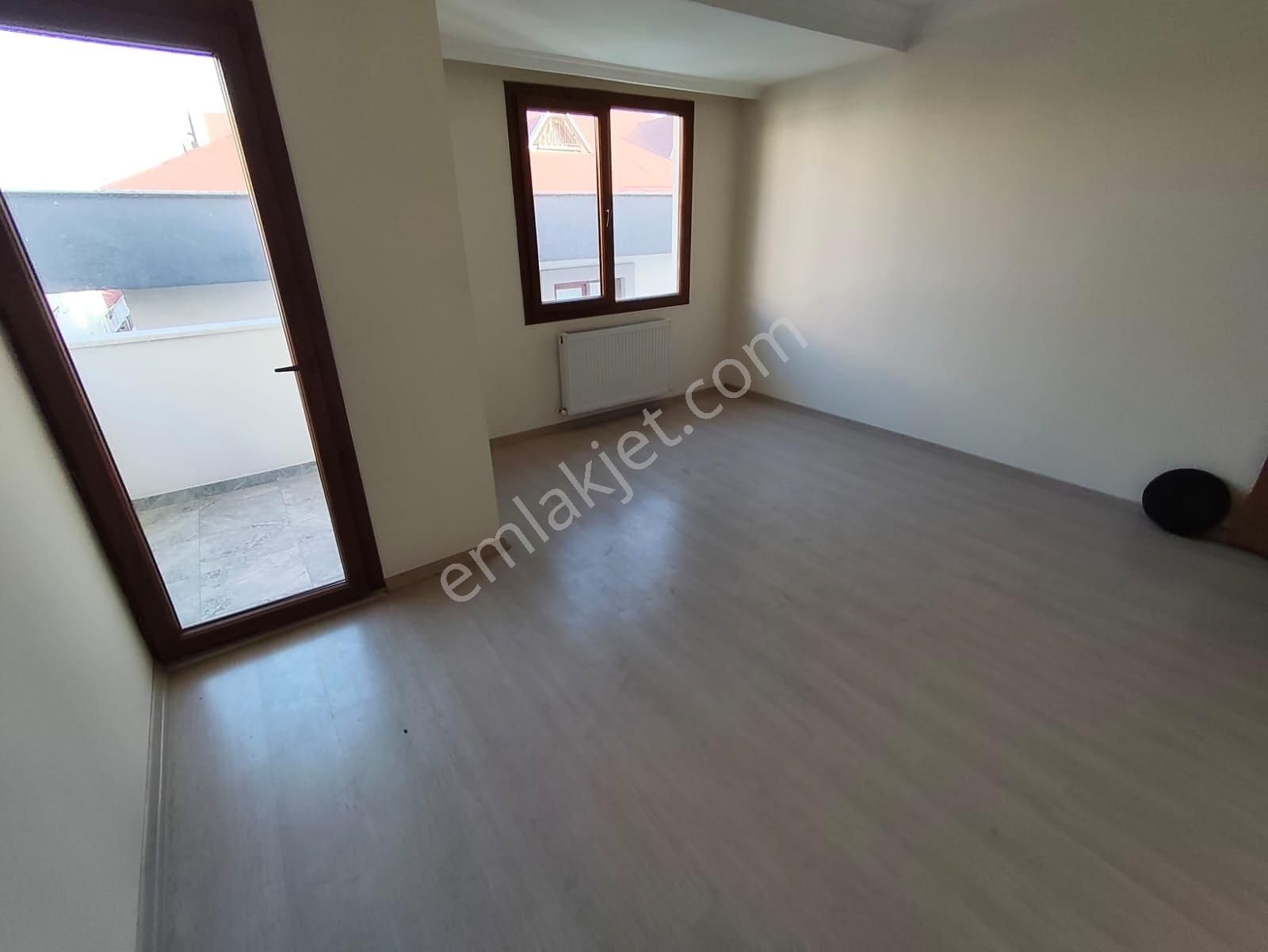 Kapalı Otoparklı 6 Yıllık Binada 4+2 Geniş Ve Masrafsız Dublex - Görsel 5