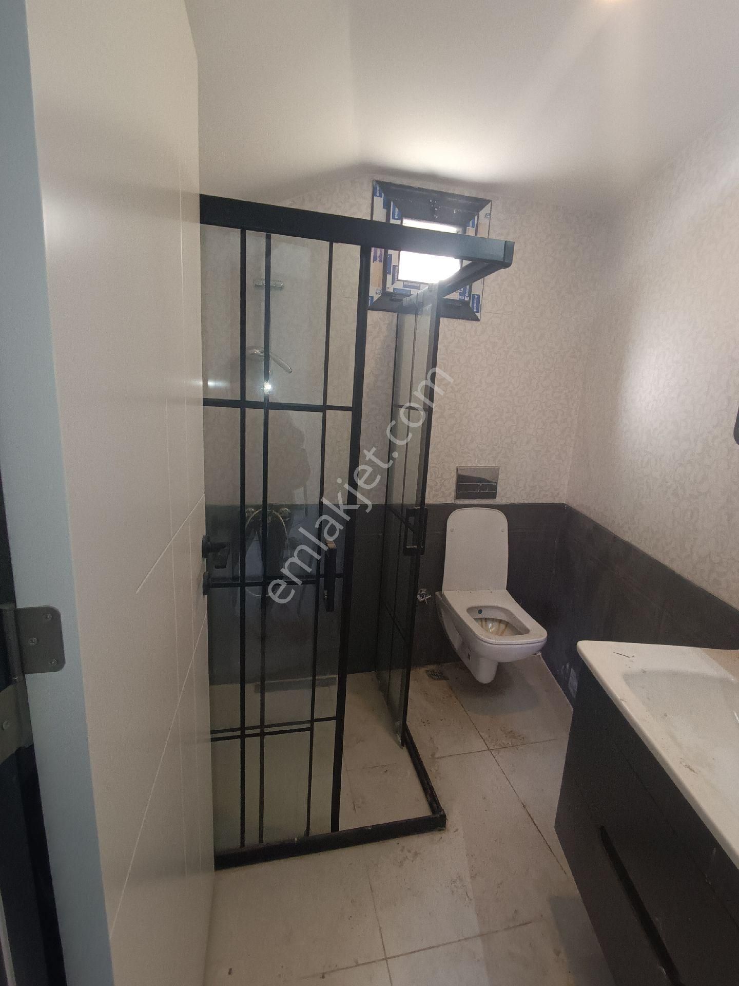 Kuşadası Sahil Sitelerinde Denize Yürüme Yürüme Mesafesinde 4+1 Satılıkfırsat Villla - Görsel 13