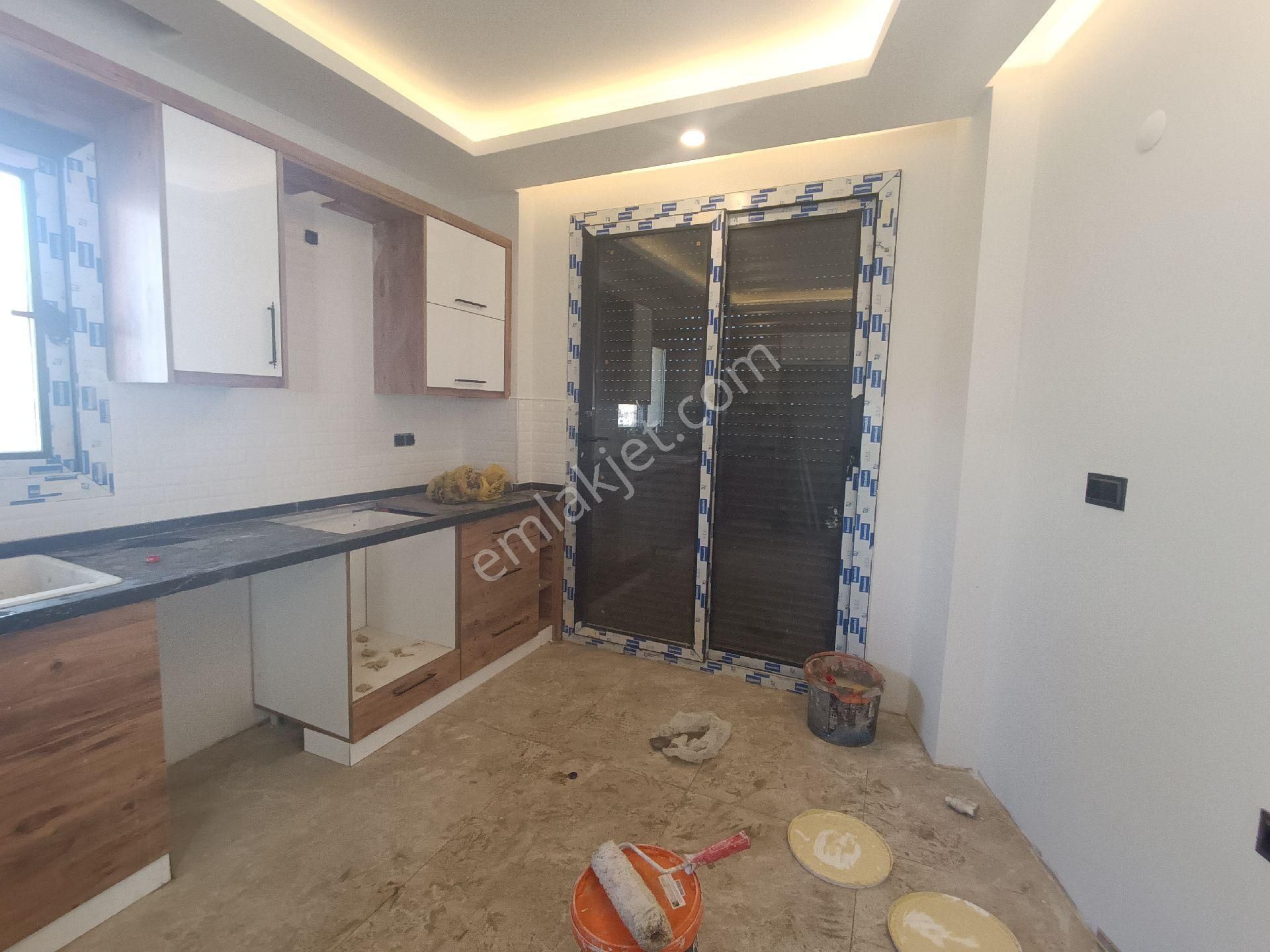 Kuşadası Sahil Sitelerinde Denize Yürüme Yürüme Mesafesinde 4+1 Satılıkfırsat Villla - Görsel 17