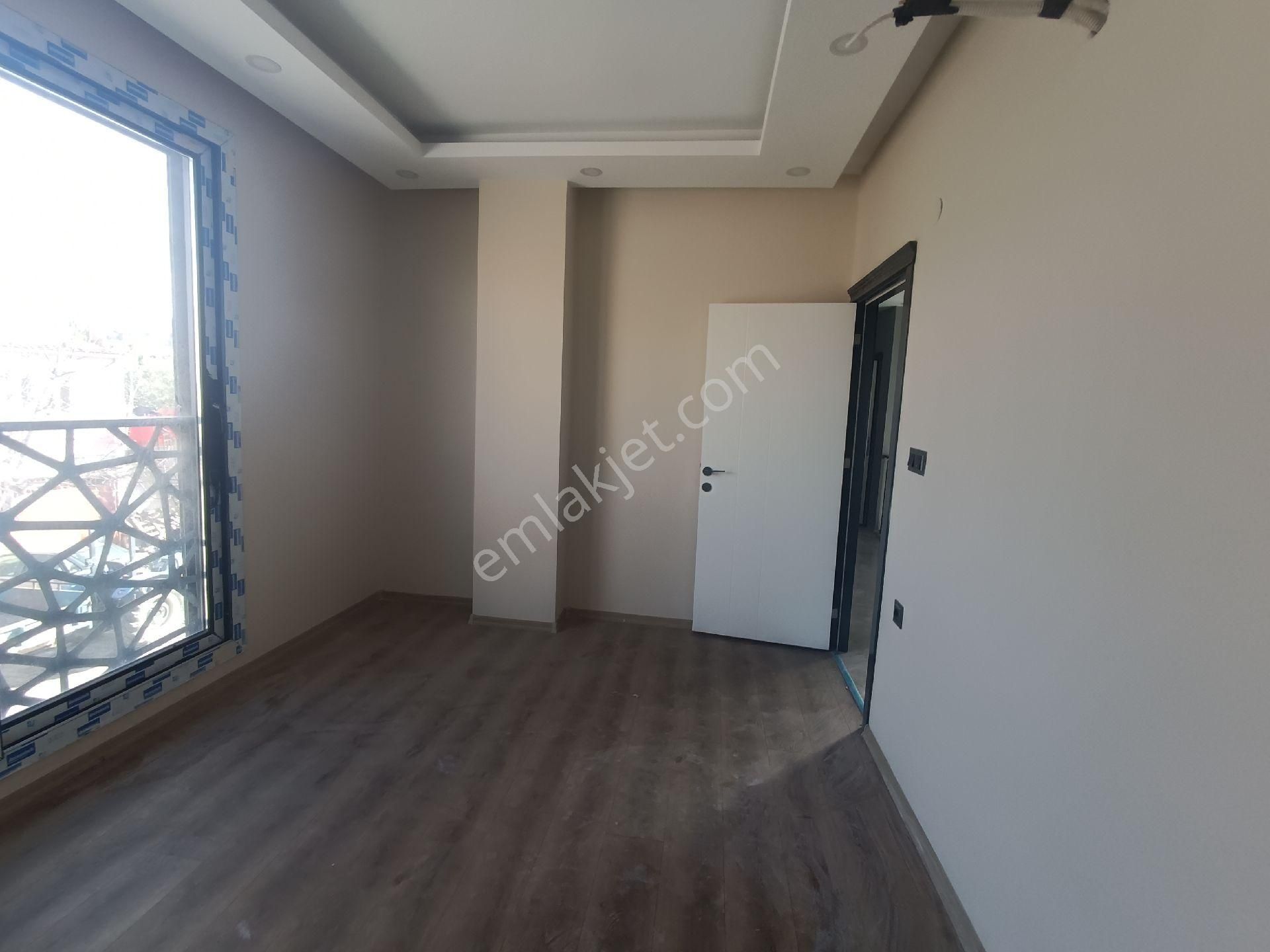 Kuşadası Sahil Sitelerinde Denize Yürüme Yürüme Mesafesinde 4+1 Satılıkfırsat Villla - Görsel 29