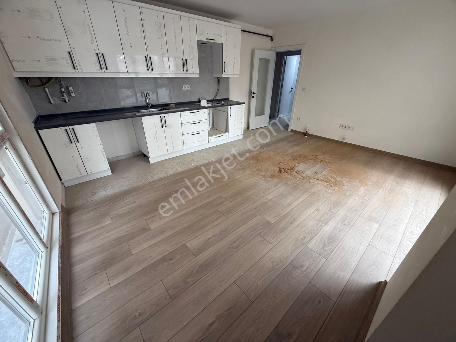 █ Konfor █ Çınarda Marmaraya Yakın Köşe Sıfır Yüksek Giriş 2+1 - Görsel 9