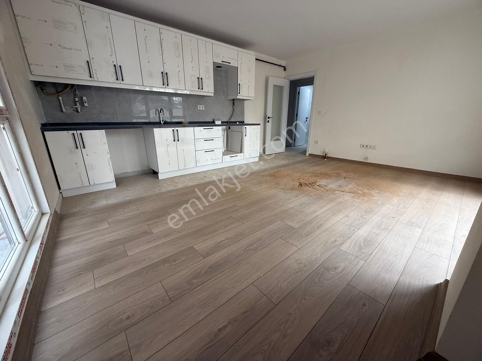 █ Konfor █ Çınarda Marmaraya Yakın Köşe Sıfır Yüksek Giriş 2+1 - Görsel 5