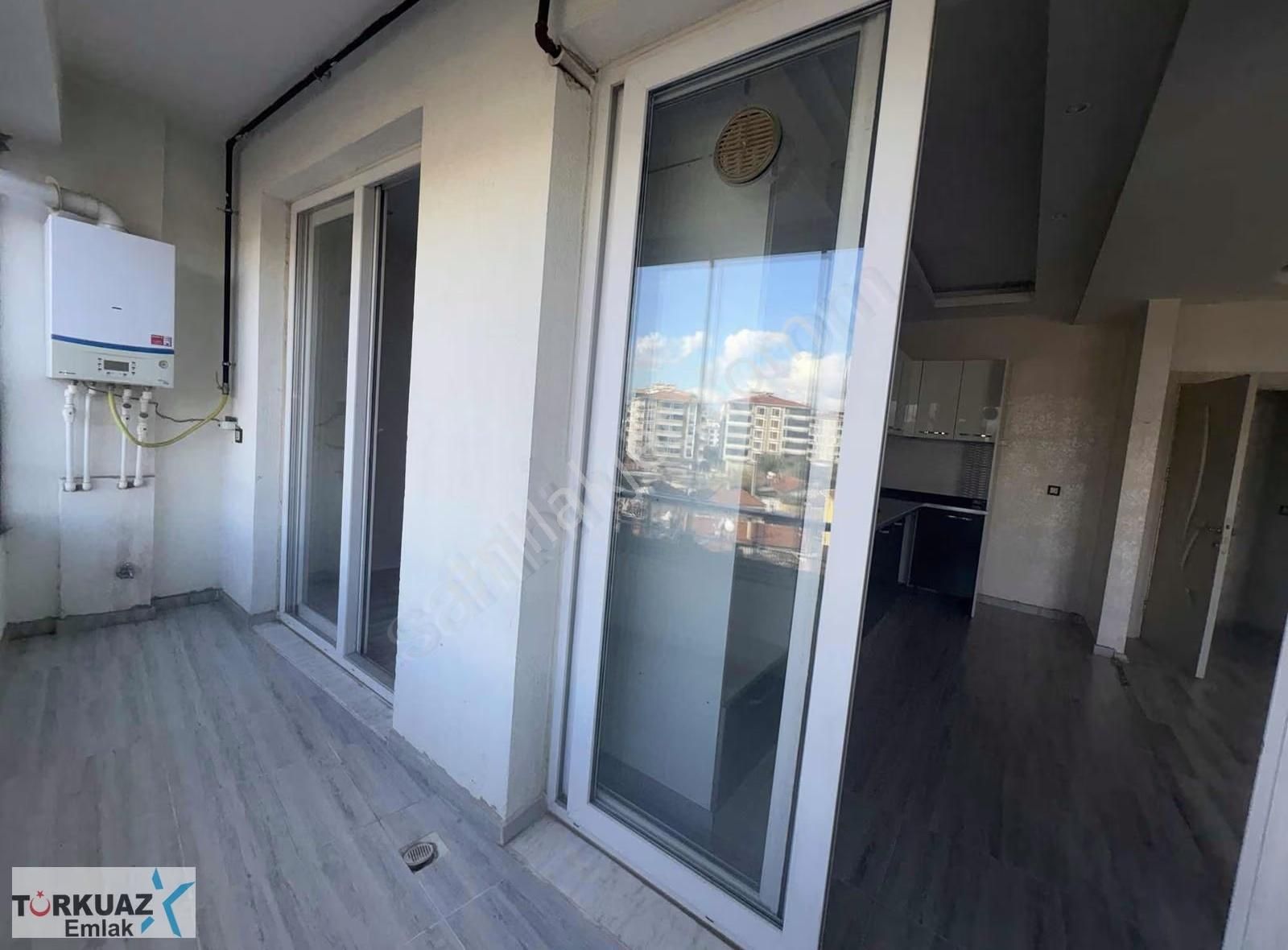 Torbalı İzban Dibinde 3+1 Açık Mutfak Kiralık Daire - Görsel 13