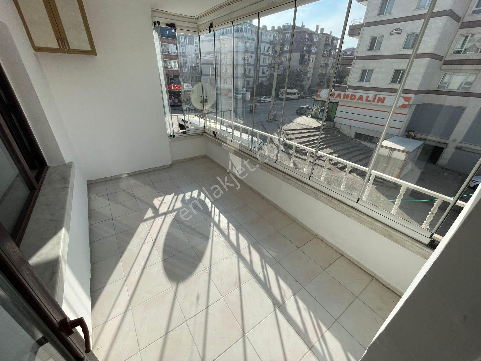 Malazgirt Mh'de 3+1 Ara Katta Buhara Caddesin'de Daire!!! - Görsel 26