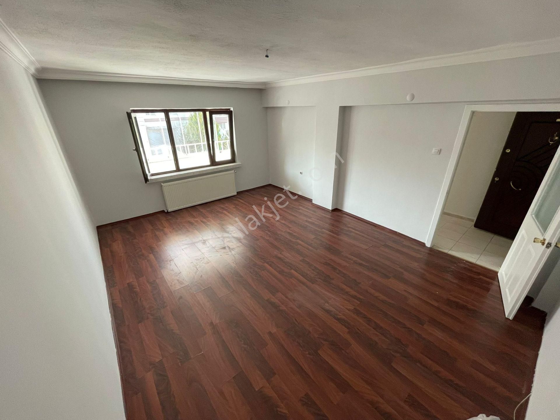 Malazgirt Mh'de 3+1 Ara Katta Buhara Caddesin'de Daire!!! - Görsel 6