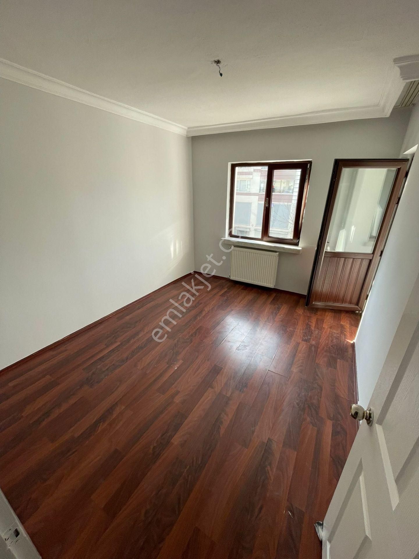 Malazgirt Mh'de 3+1 Ara Katta Buhara Caddesin'de Daire!!! - Görsel 10