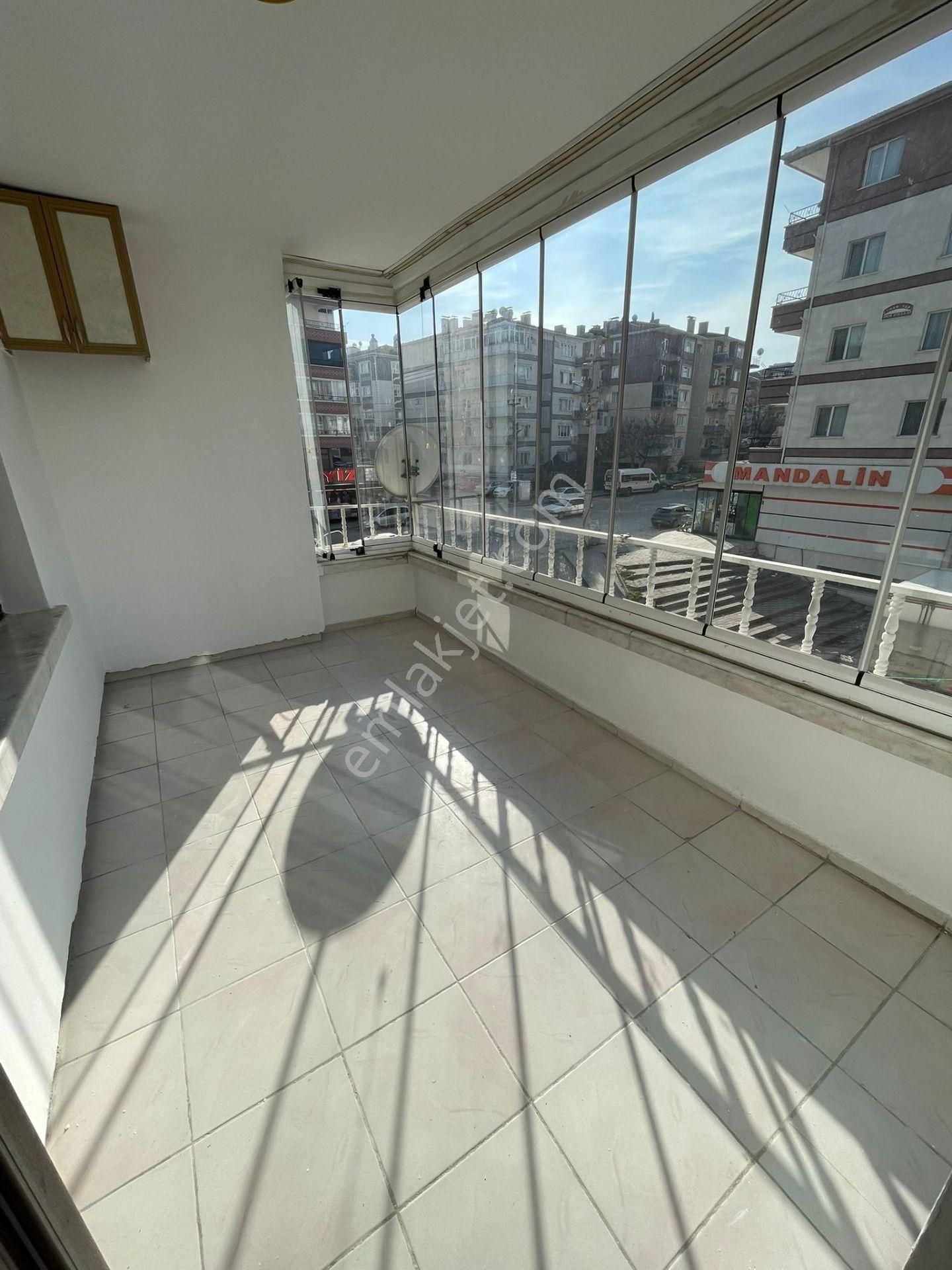 Malazgirt Mh'de 3+1 Ara Katta Buhara Caddesin'de Daire!!! - Görsel 25