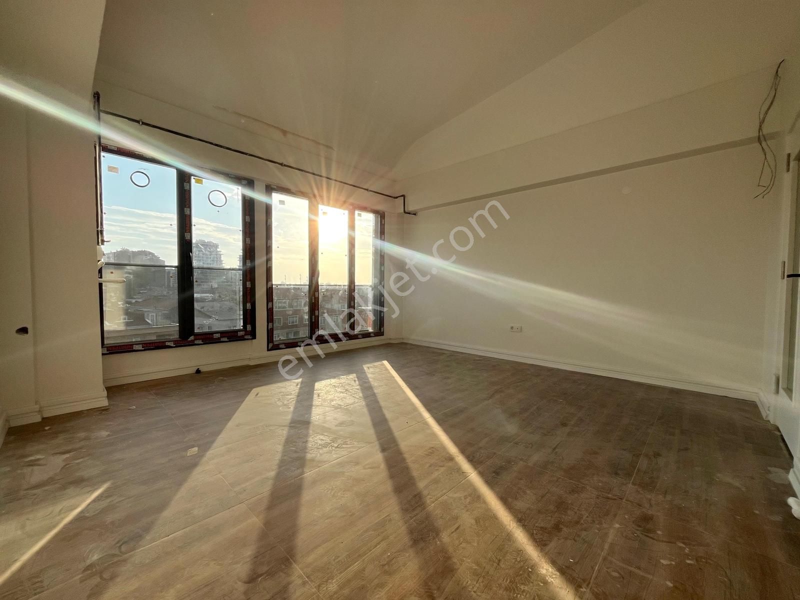 Tokgöz'den Veliefendide Kapalı Otoparklı 2+1 80m² Satılık - Görsel 3