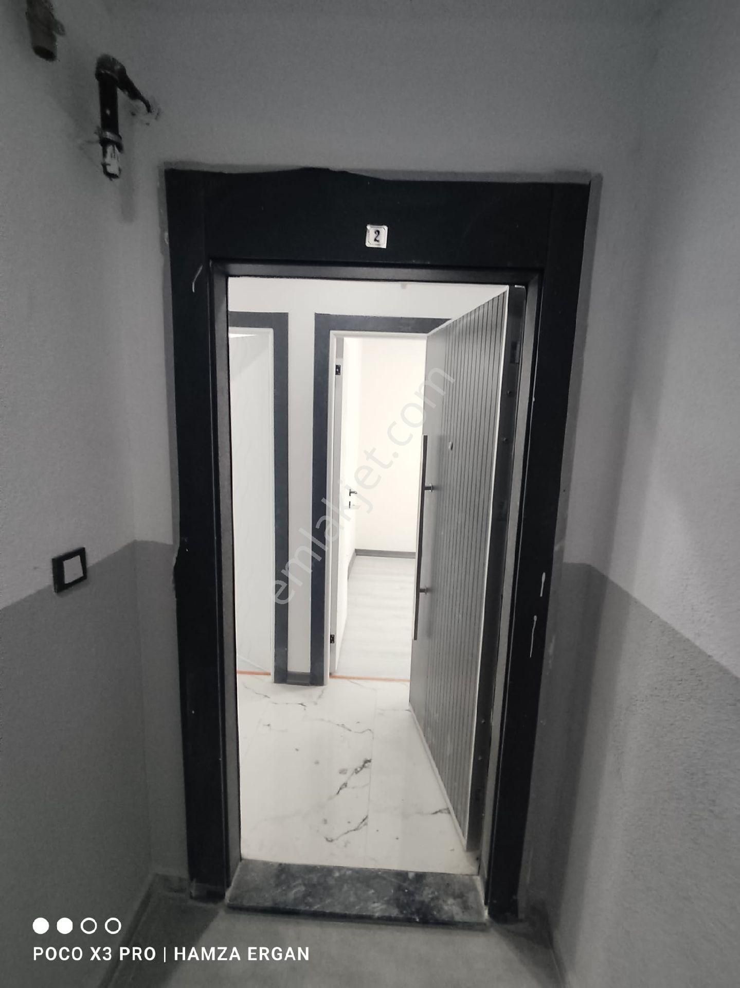 1.69 Oranlı %50 Krediyle Arnavutköy Sitede Satılık 2+1 Yüksek Giriş Kat Daire