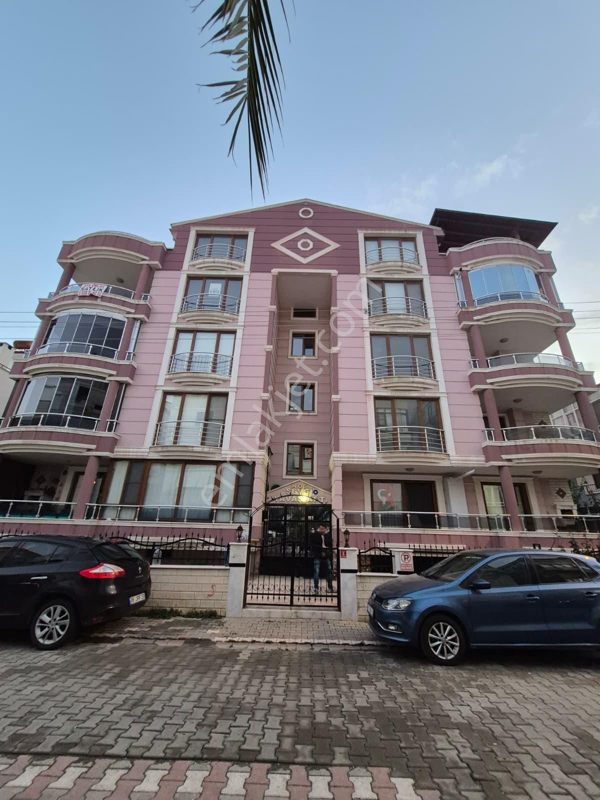 Doradan Akçay Merkez'de Ebeveyn Banyolu Geniş 3+1 Daire - Görsel 20