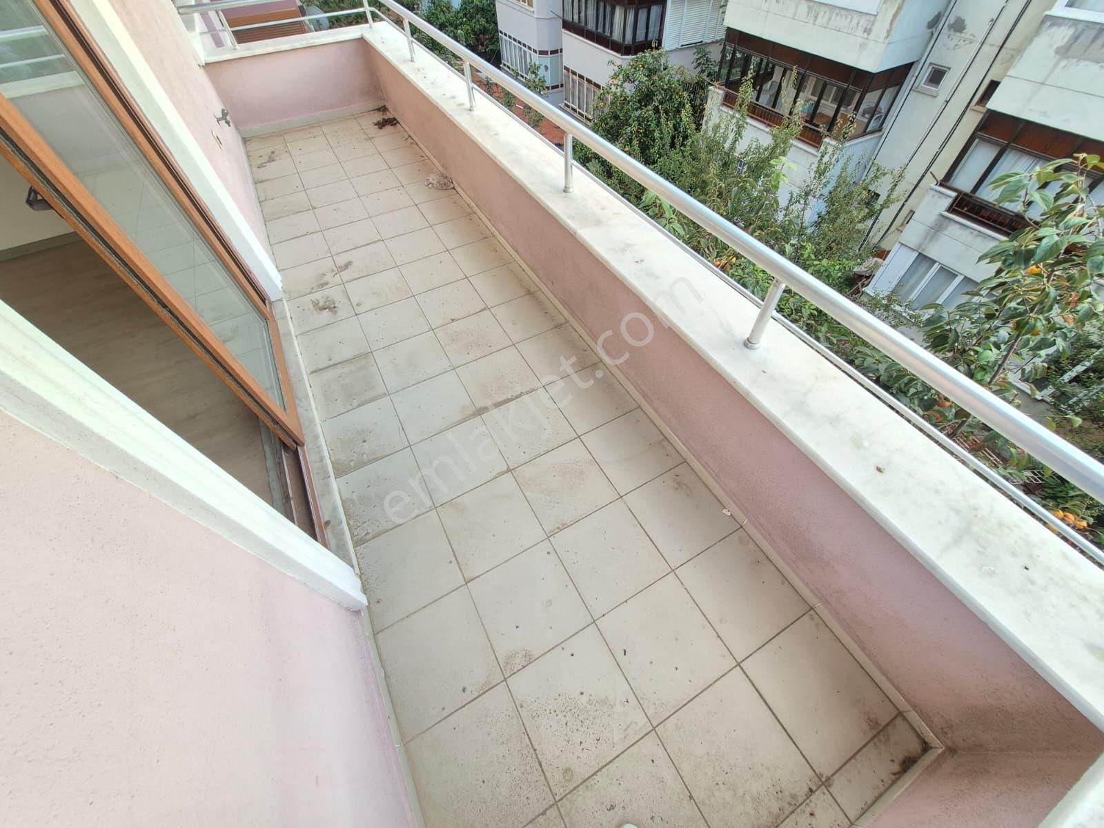 Doradan Akçay Merkez'de Ebeveyn Banyolu Geniş 3+1 Daire - Görsel 21