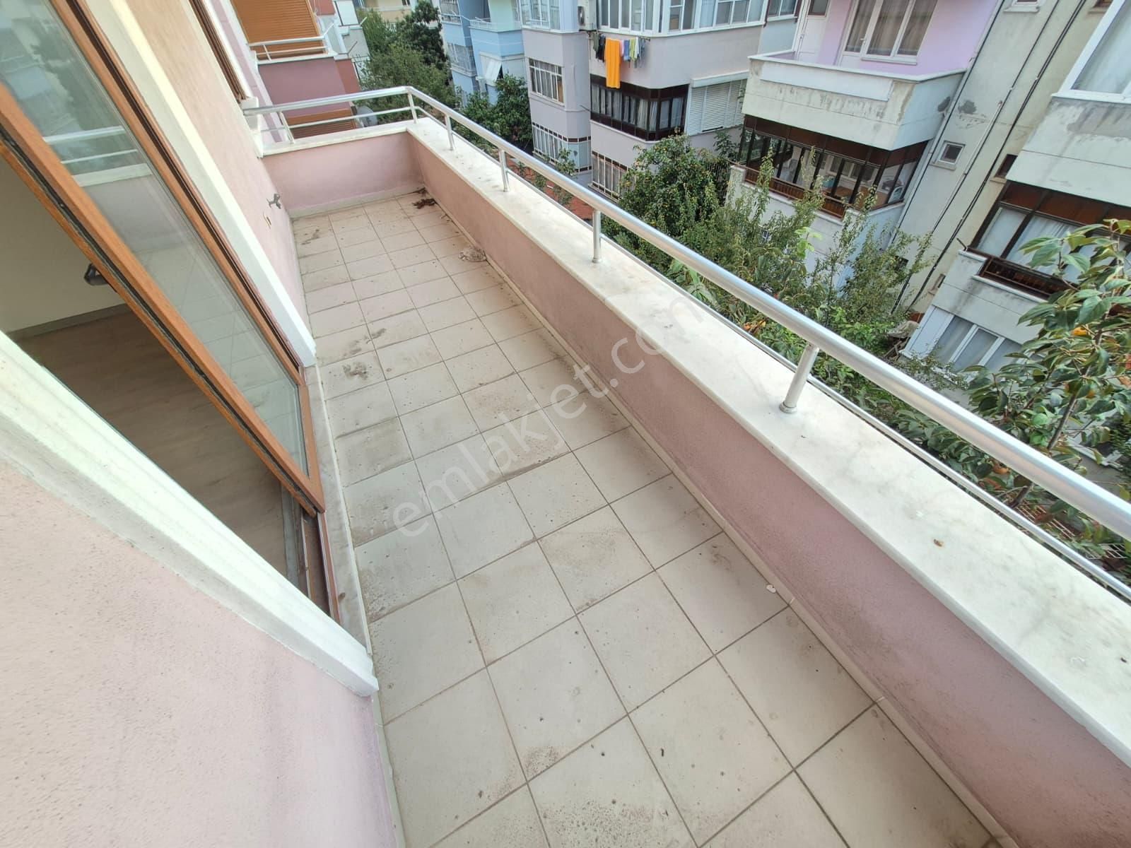 Doradan Akçay Merkez'de Ebeveyn Banyolu Geniş 3+1 Daire - Görsel 7