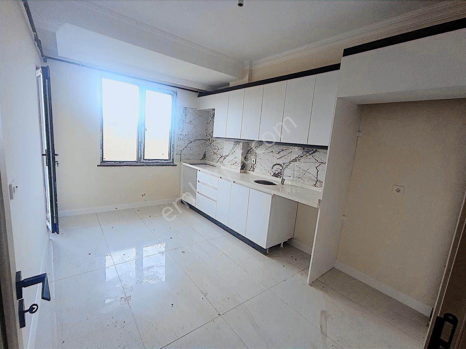 Marmaracık Göl Manzaralı Kat Seçenekli 2+1 Satılık Lüx Daireler