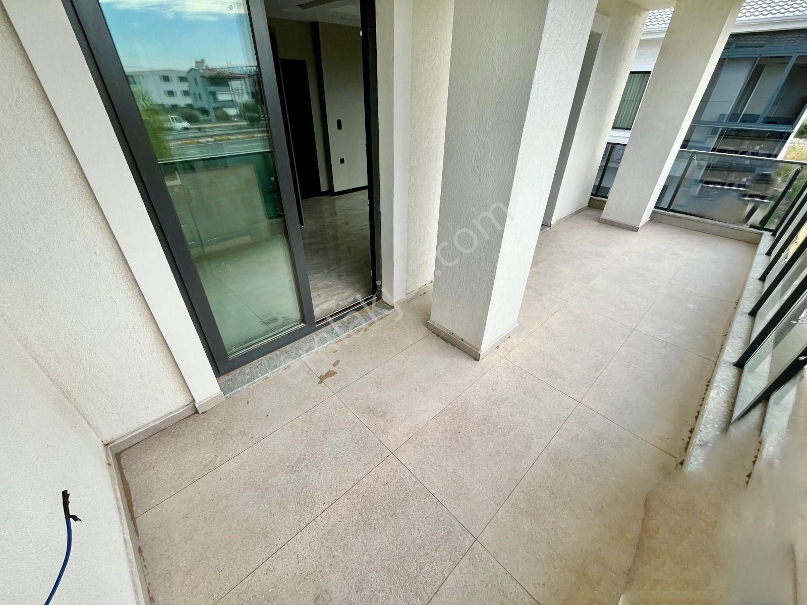 🏡 Referans'tan Akçay'da Havuzlu Sitede Denize 250 Mt 2+1 Daire - Görsel 7