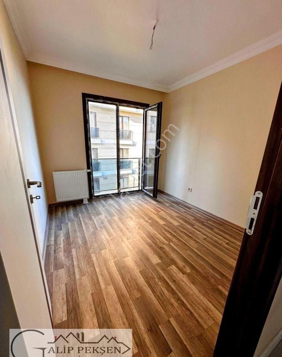 Trabzon Pelitli Hayri Gür Salonu Yakınında Site İçerisinde 3+1 Deniz Manzaralı - Görsel 2