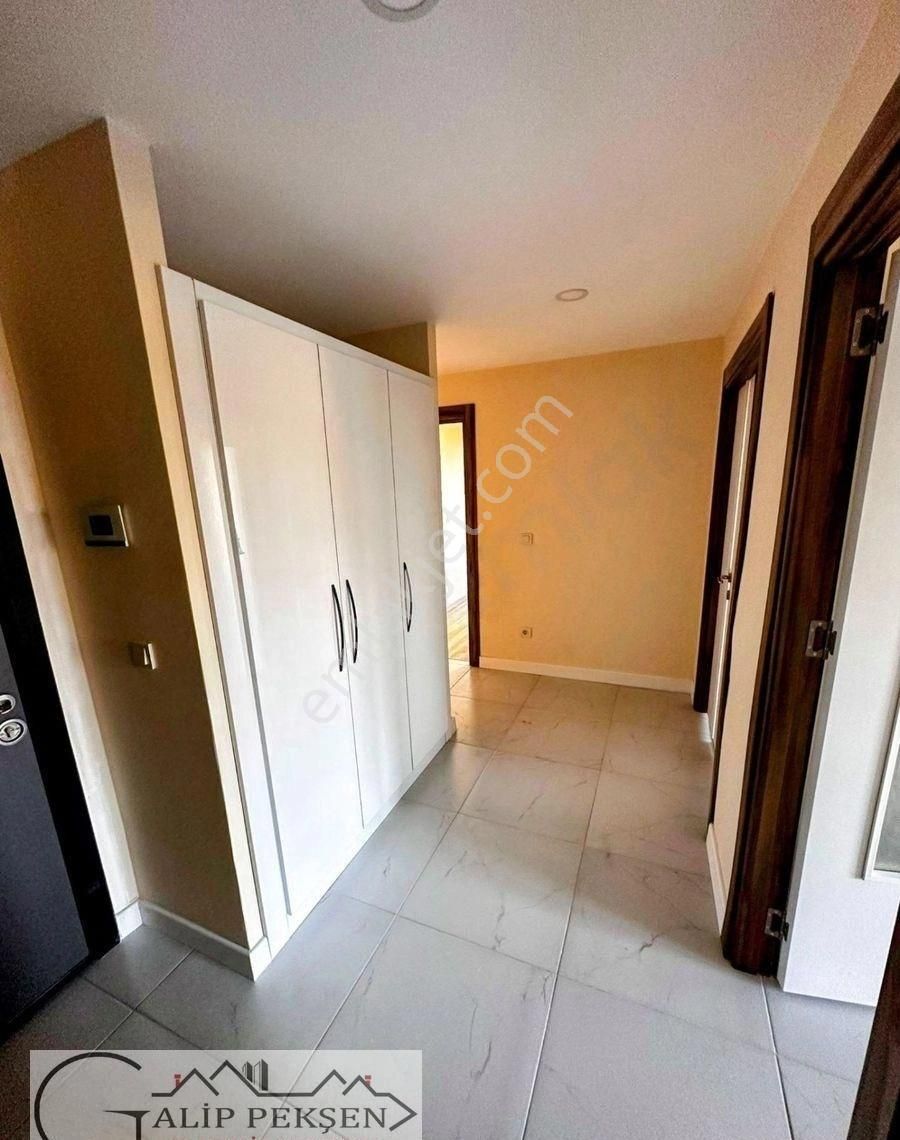 Trabzon Pelitli Hayri Gür Salonu Yakınında Site İçerisinde 3+1 Deniz Manzaralı - Görsel 3