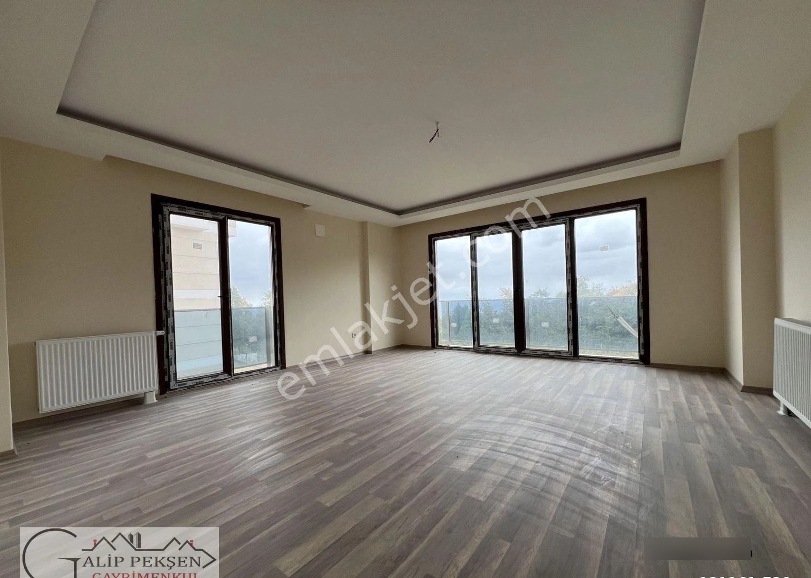 Trabzon Pelitli Hayri Gür Salonu Yakınında Site İçerisinde 3+1 Deniz Manzaralı - Görsel 11