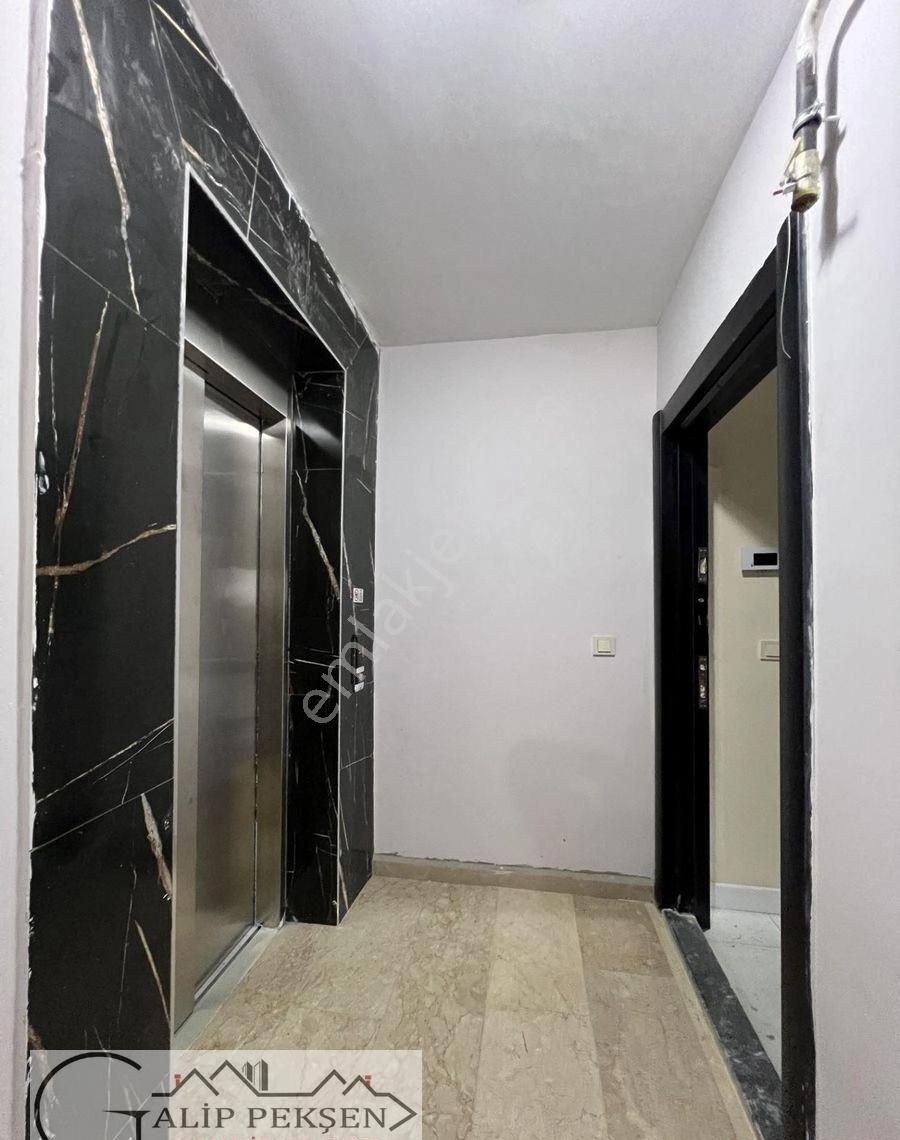 Trabzon Pelitli Hayri Gür Salonu Yakınında Site İçerisinde 3+1 Deniz Manzaralı - Görsel 24