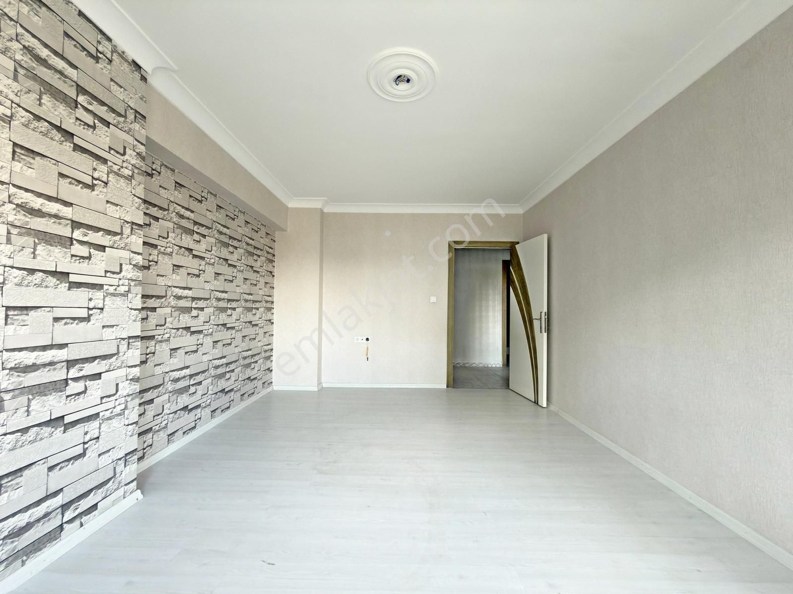 Bağlum Hisarda 3+1 Şık Yapılı Satılık Daire - Görsel 6