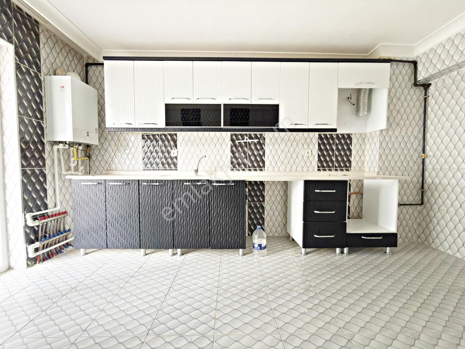 Bağlum Hisarda 3+1 Şık Yapılı Satılık Daire - Görsel 21