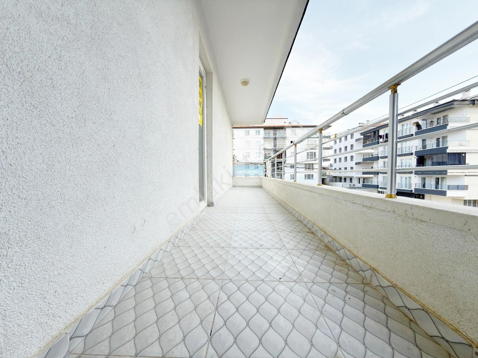 Bağlum Hisarda 3+1 Şık Yapılı Satılık Daire - Görsel 7