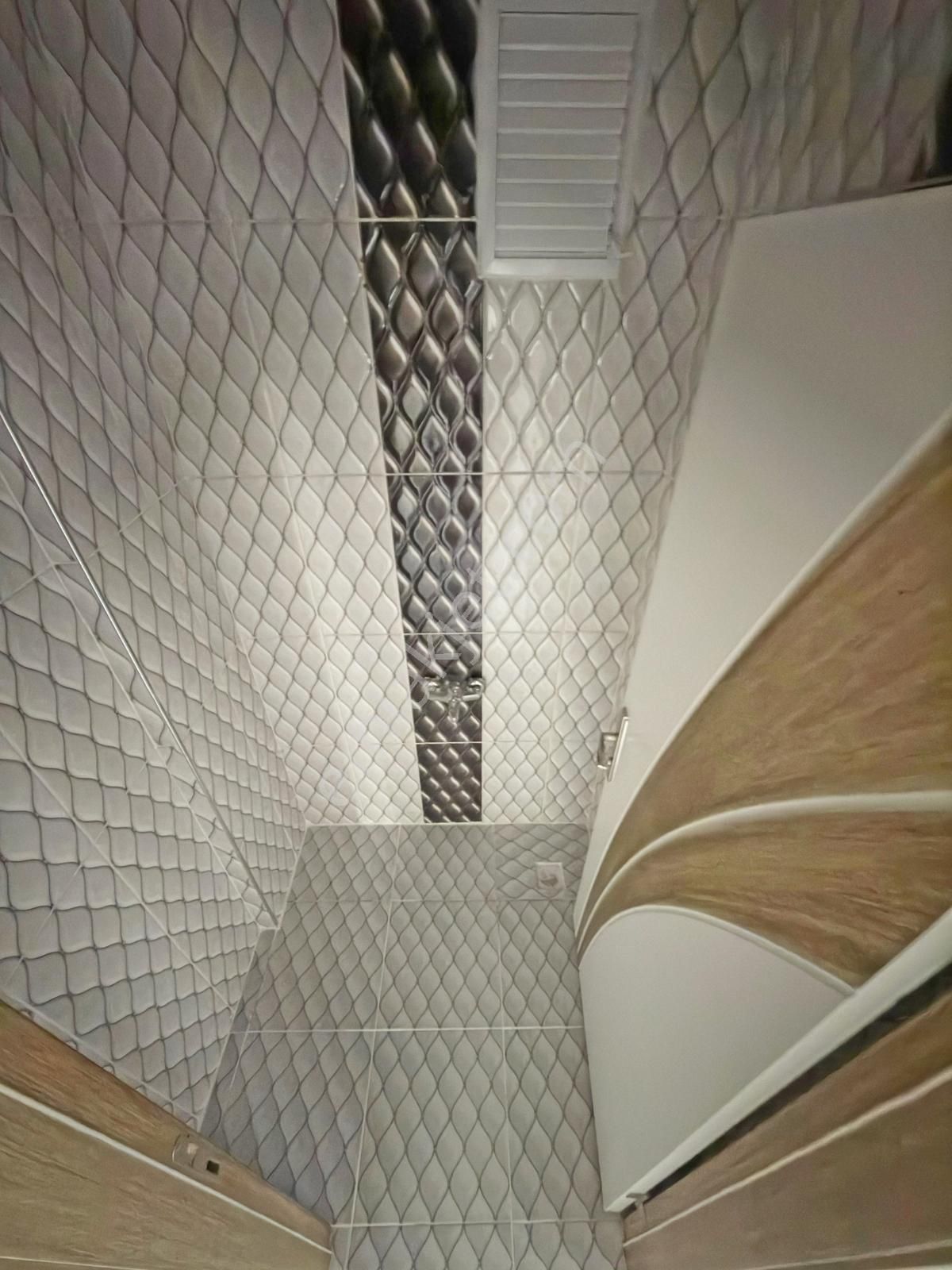 Bağlum Hisarda 3+1 Şık Yapılı Satılık Daire - Görsel 16