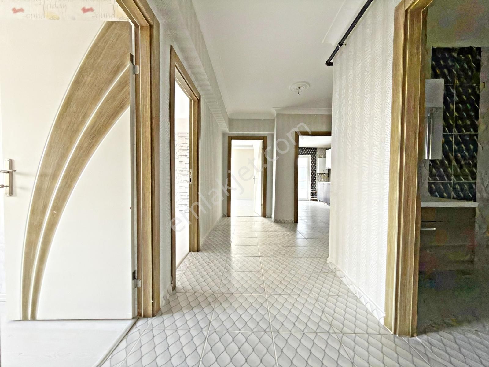 Bağlum Hisarda 3+1 Şık Yapılı Satılık Daire - Görsel 14