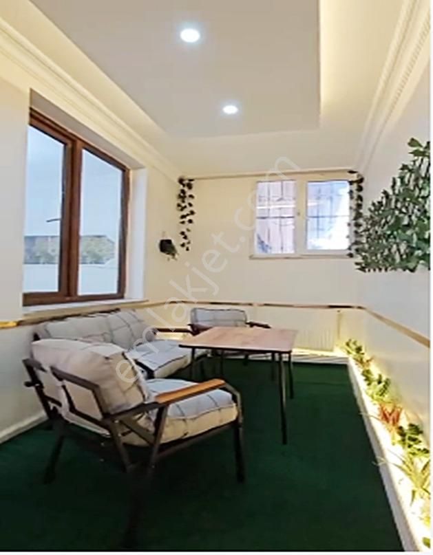 Boss Yapı'dan Özel Kış Bahçeli Giriş Kat İskanlı 2+1 Daire - Görsel 3