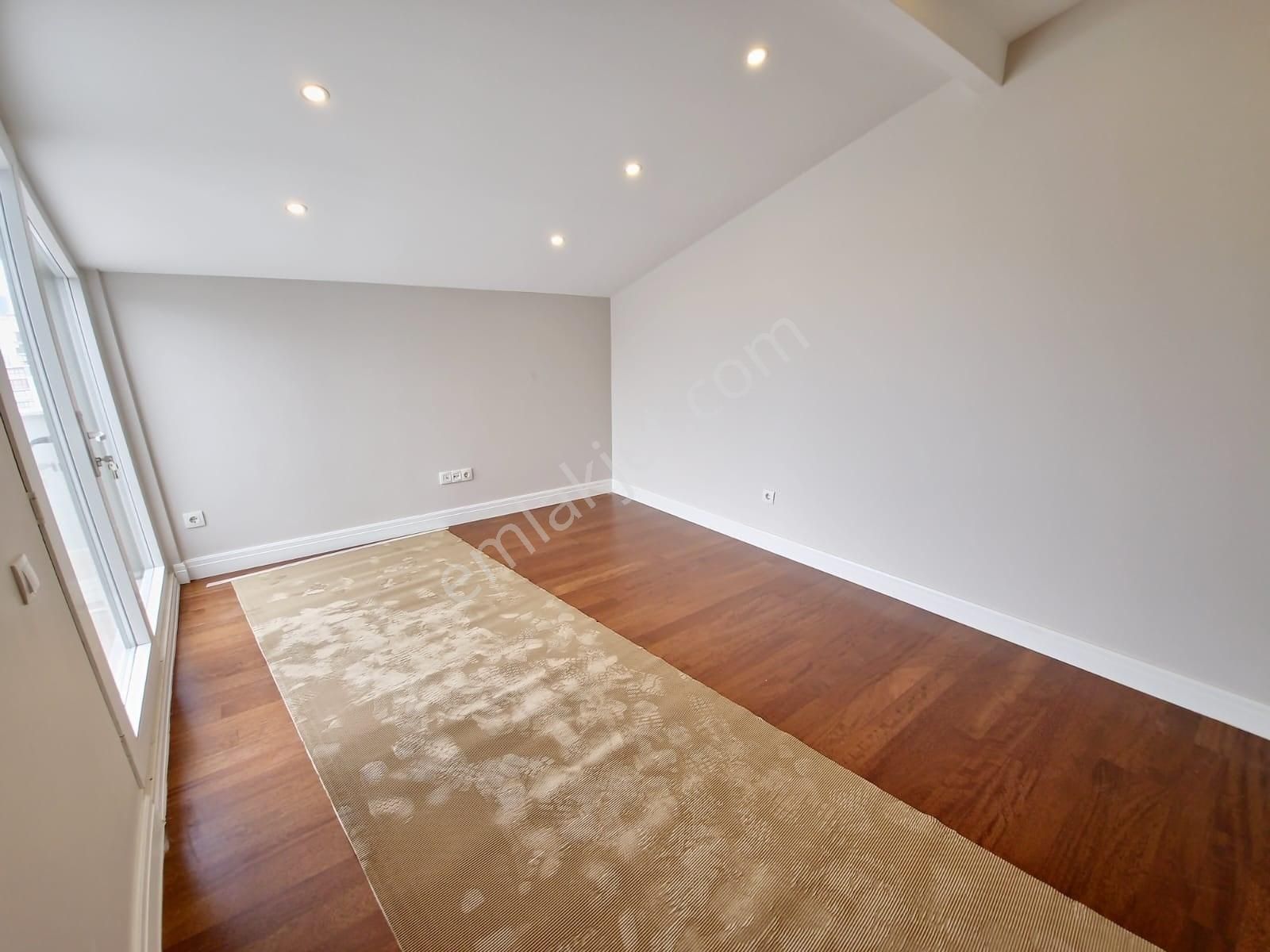 Poyraz'dan Suadiyede Sıfır Binada Güvenlikli Teraslı 4+1 Dubleks - Görsel 33