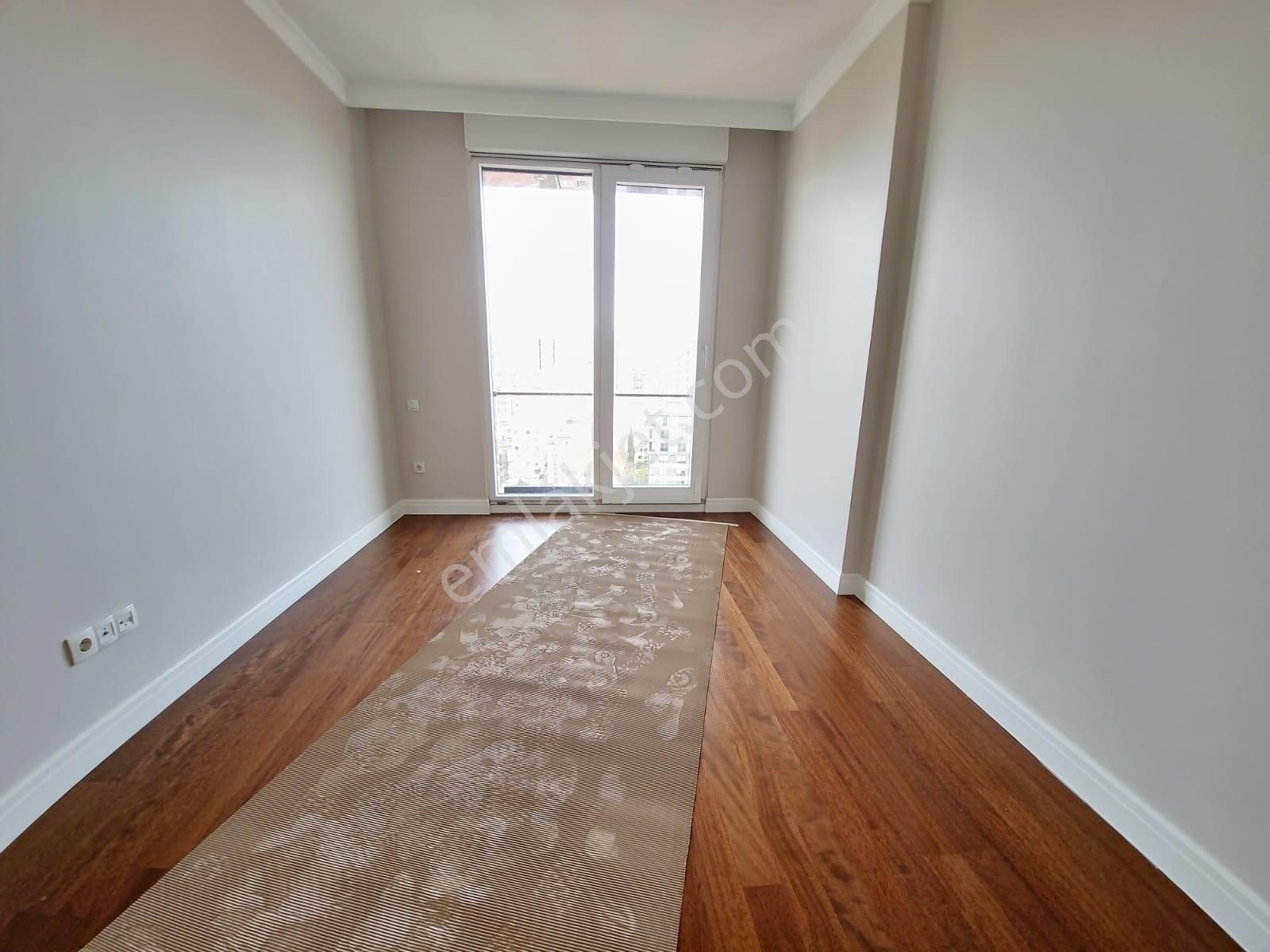 Poyraz'dan Suadiyede Sıfır Binada Güvenlikli Teraslı 4+1 Dubleks - Görsel 25