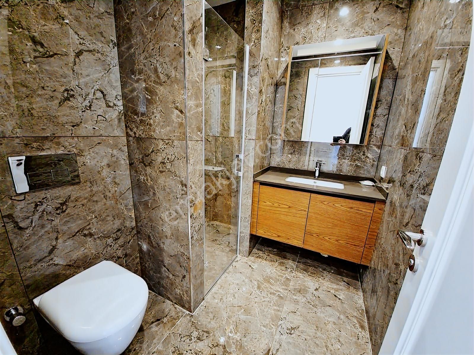 Poyraz'dan Suadiyede Sıfır Binada Güvenlikli Teraslı 4+1 Dubleks - Görsel 35