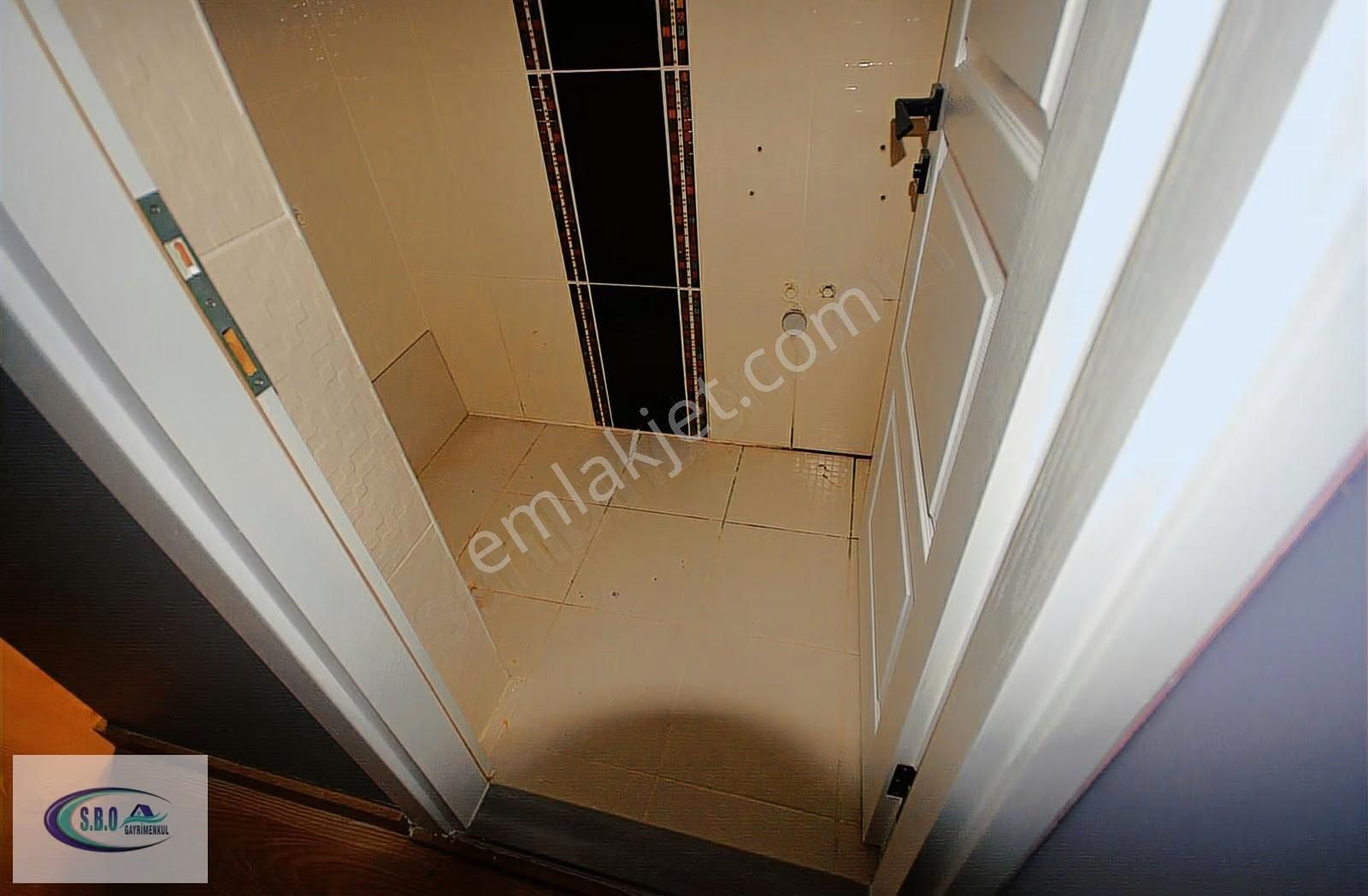 Satılık* 90 M² Caddeye Yakın Konumda 2+1 Çift Banyolu Daire - Görsel 19