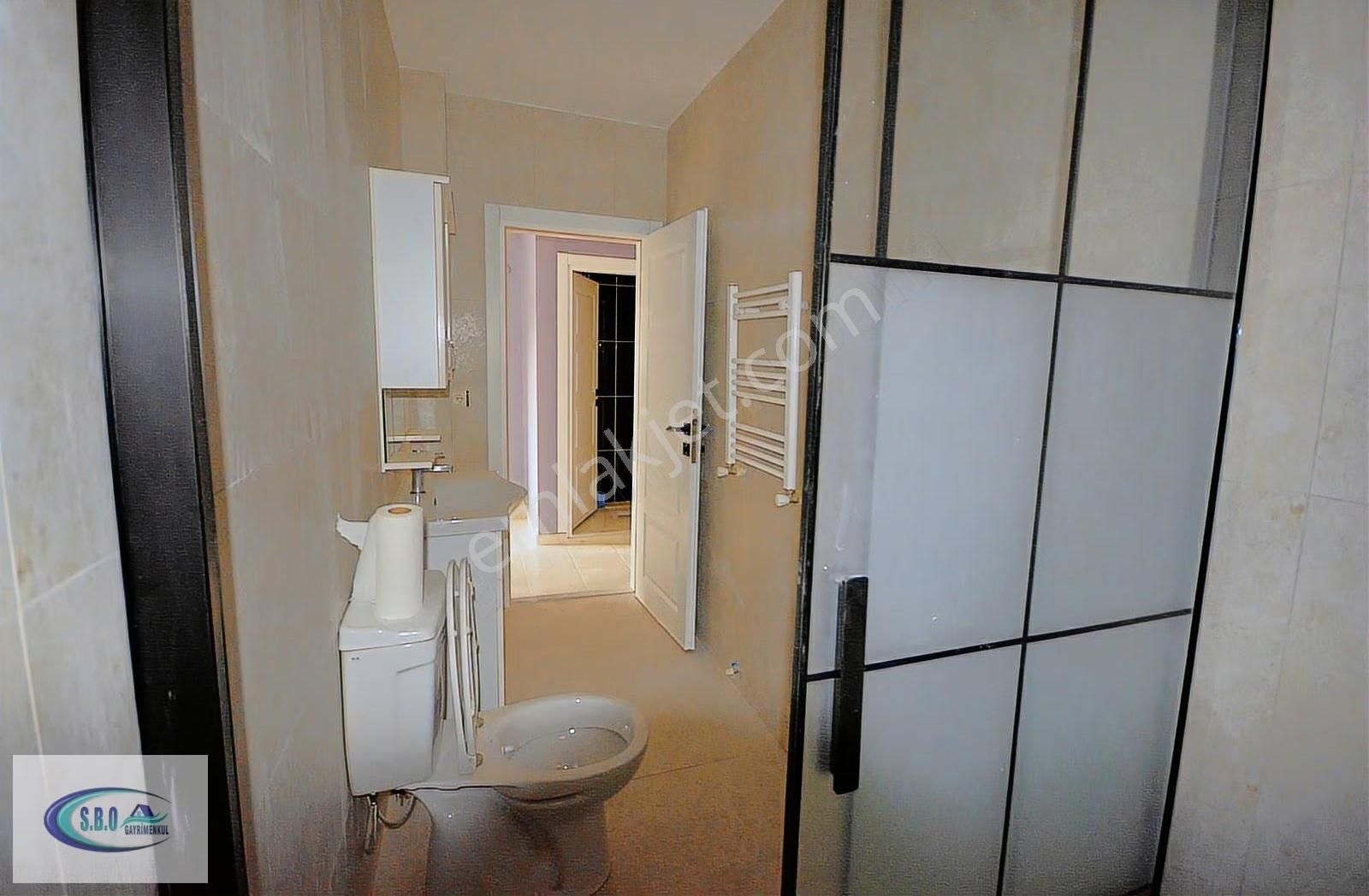 Satılık* 90 M² Caddeye Yakın Konumda 2+1 Çift Banyolu Daire - Görsel 17