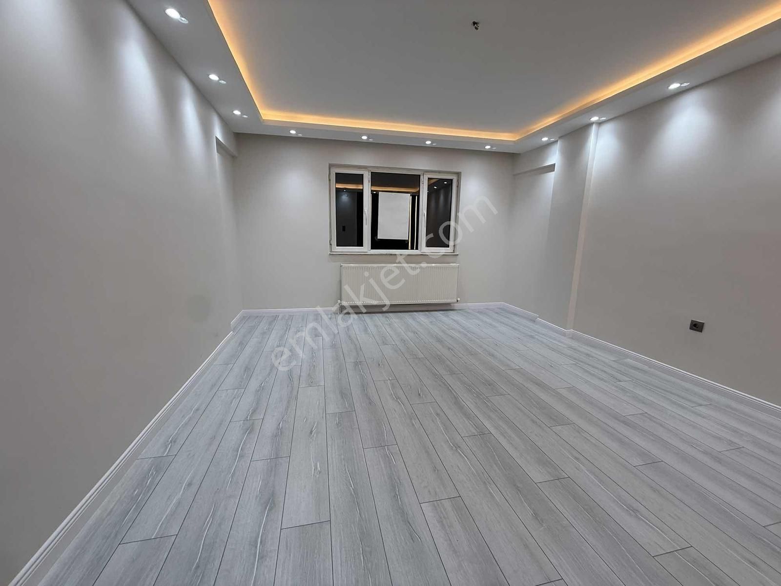 Emlak Center'dan Sakarya Mah Satılık 3+1 Ara Kat Daire - Görsel 28