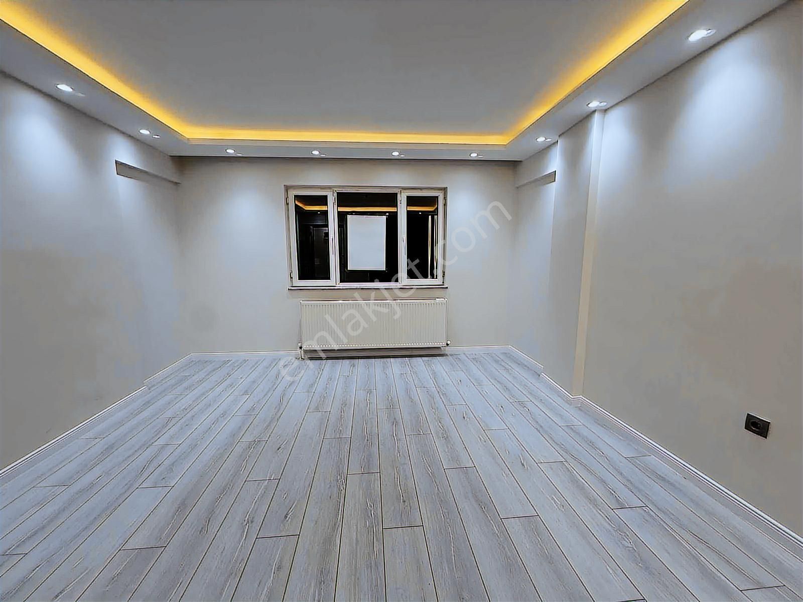 Emlak Center'dan Sakarya Mah Satılık 3+1 Ara Kat Daire - Görsel 11