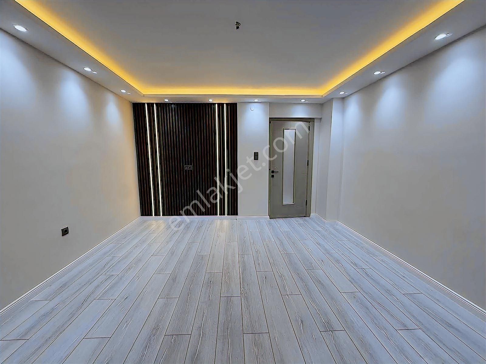 Emlak Center'dan Sakarya Mah Satılık 3+1 Ara Kat Daire - Görsel 2