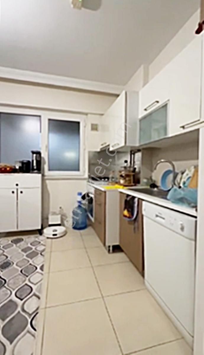 Boss Yapı'dan Site'nin Prestijli Dairesi Balkonlu Büyük Tip 1+1 - Görsel 12