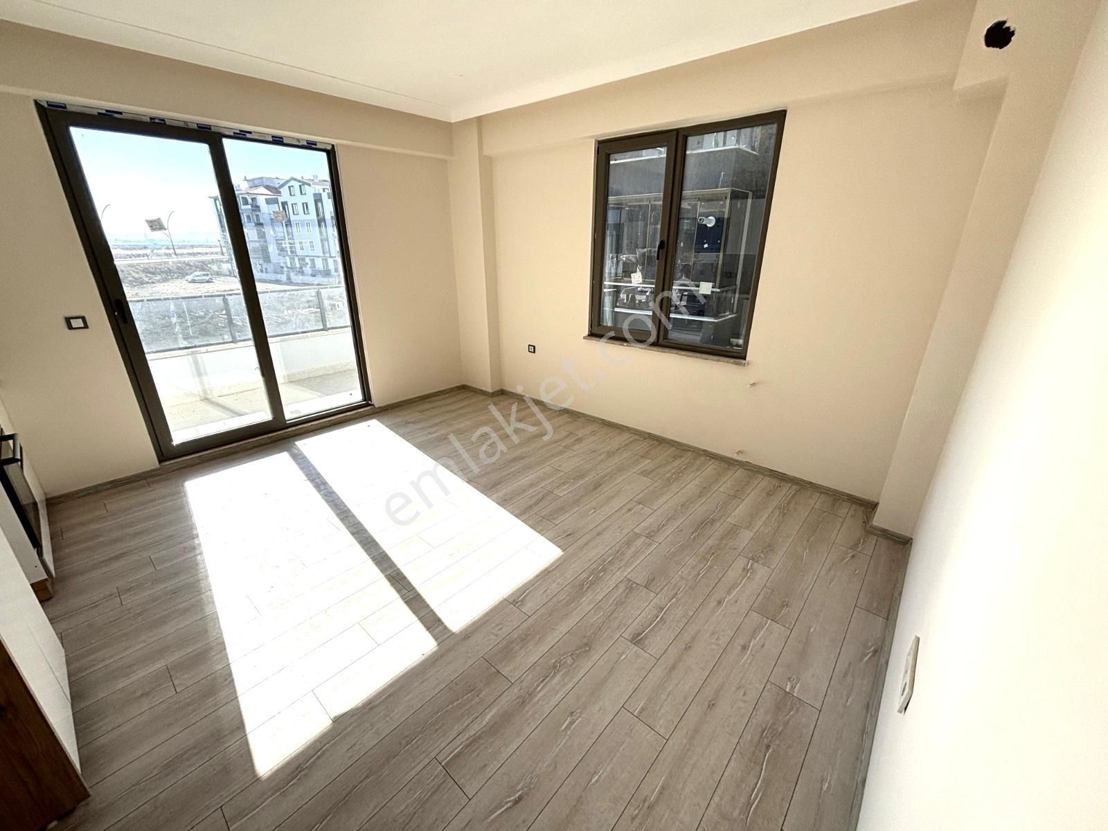 🏡 Referans'tan Altınkum'da Doğalgazlı Binada Kapalı Otoparklı Geniş M² 1+1 Daire - Görsel 8