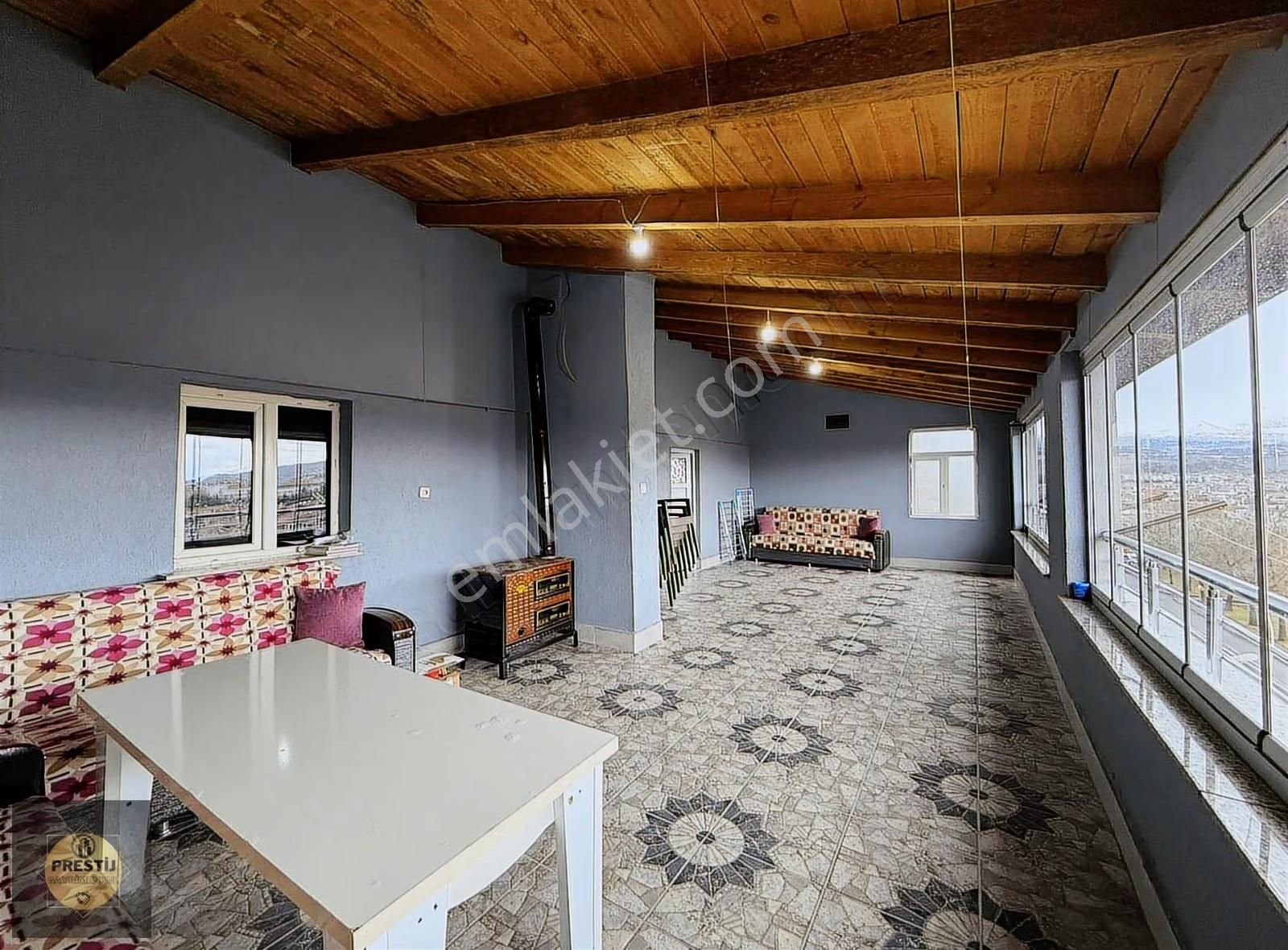 Selçuklu Mahallesinde Teraslı Komple Satılık Bina - Görsel 16